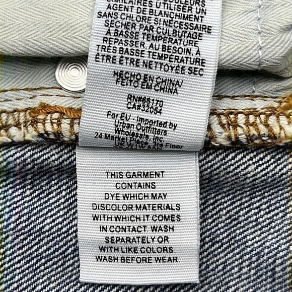 Free People Denim Cut Off Shorts Size 24 Frayed Hem - Picture 9 of 16